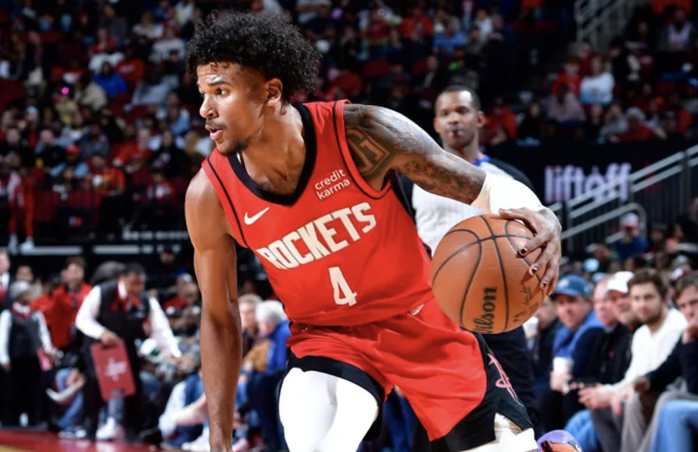 kaiyun中国官方网站包含塞维利亚发布备战花絮，今夜迎来里程碑，NBA常规赛任务艰巨，训练强度明显提升的词条