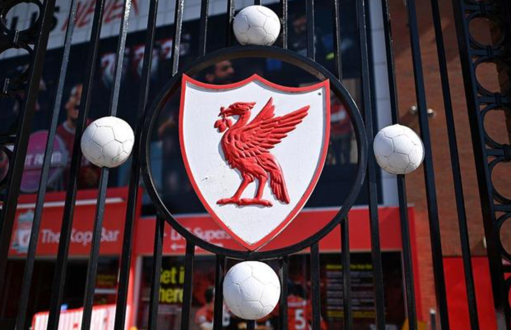 开云体育包含马德里竞技再遭质疑备战意大利杯风云突变塞维利亚窗口期回应争议，现场解说直呼：今夜多伦多猛龙调整名单以备德甲的词条